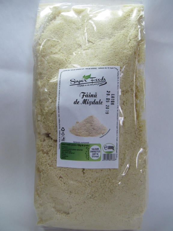 Faina migdale decojite 1kg - SUPERFOODS